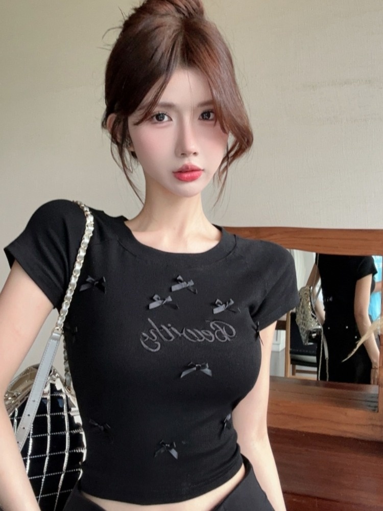 Yazlık Kadın Tatlı Kısa Kollu  - T Shirt Tight Fit incelemesi ve fiyatı
